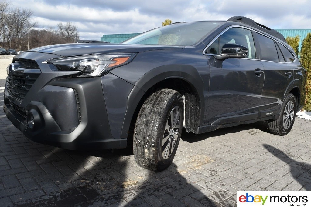 2025 Subaru Outback 6th Gen - Image 9 of 24