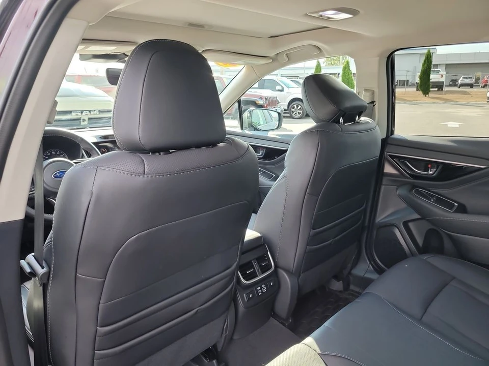 2025 Subaru Outback 6th Gen - Image 11 of 12