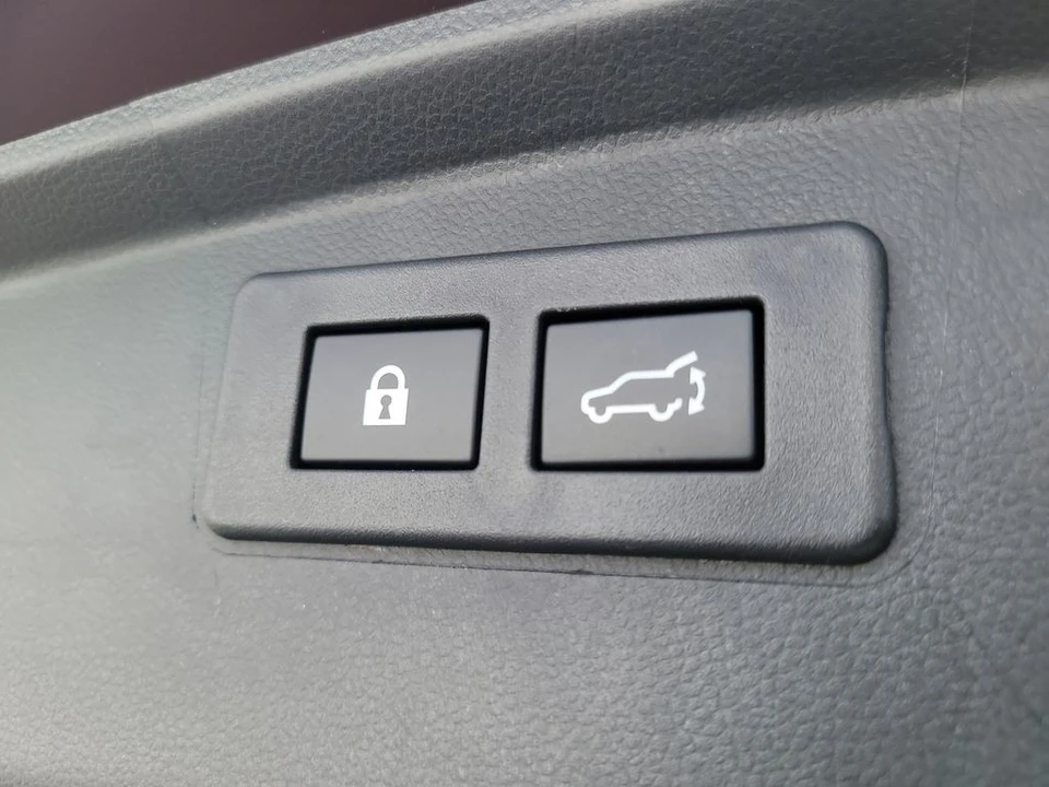 2025 Subaru Outback 6th Gen - Image 9 of 12