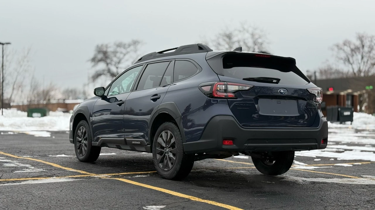 2025 Subaru Outback 6th Gen - Image 5 of 21