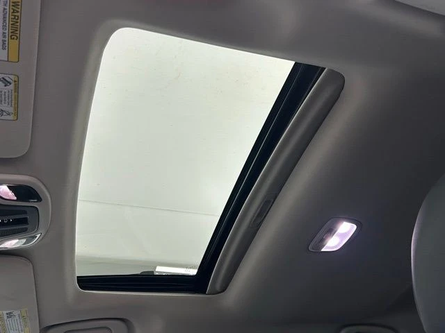 2025 Subaru Outback 6th Gen - Image 8 of 12