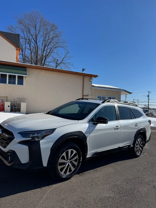 2025 Subaru Outback 6th Gen - Image 8 of 18