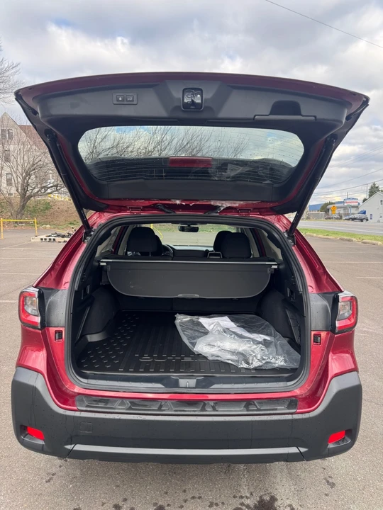 2025 Subaru Outback 6th Gen - Image 17 of 18