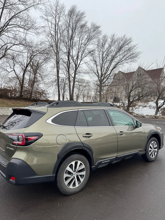 2025 Subaru Outback 6th Gen - Image 4 of 17