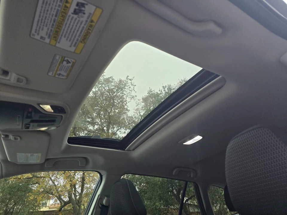 2025 Subaru Outback 6th Gen - Image 12 of 19