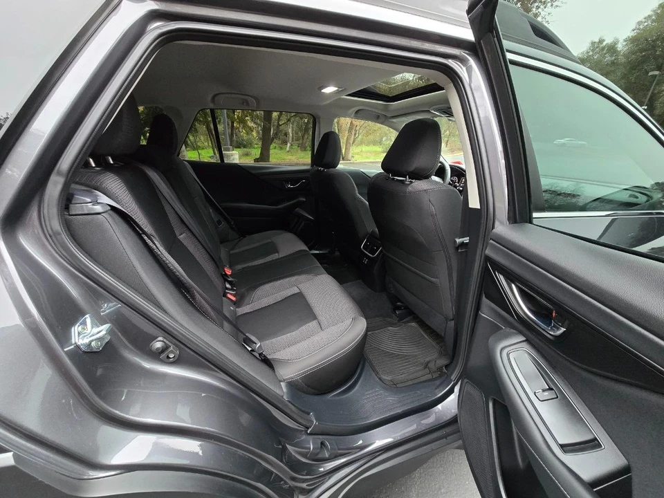 2025 Subaru Outback 6th Gen - Image 9 of 19