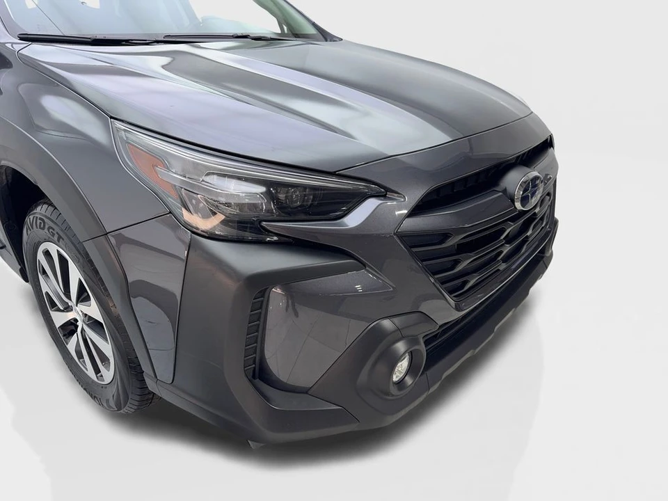 2025 Subaru Outback 6th Gen - Image 17 of 21