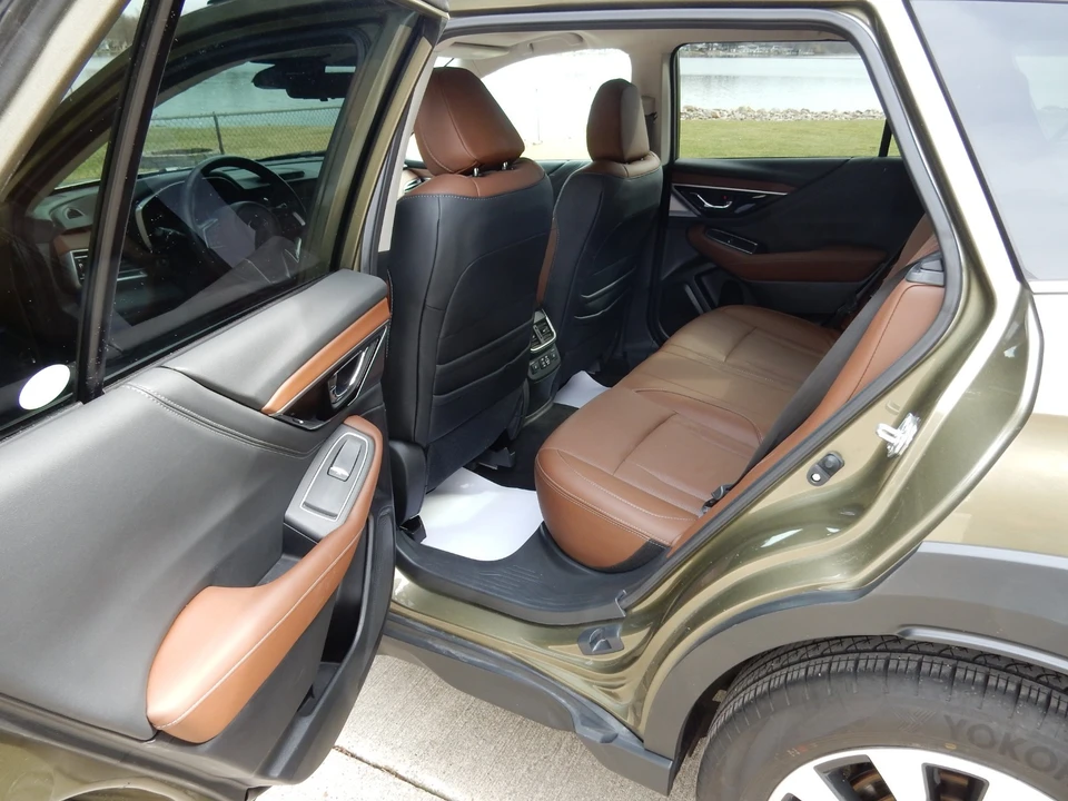 2025 Subaru Outback 6th Gen - Image 15 of 21