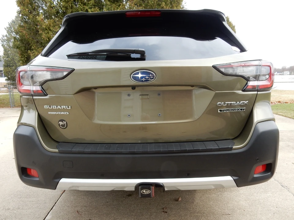 2025 Subaru Outback 6th Gen - Image 10 of 21