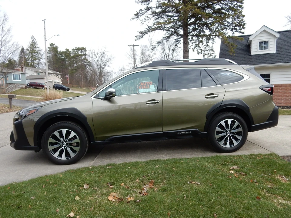 2025 Subaru Outback 6th Gen - Image 3 of 21