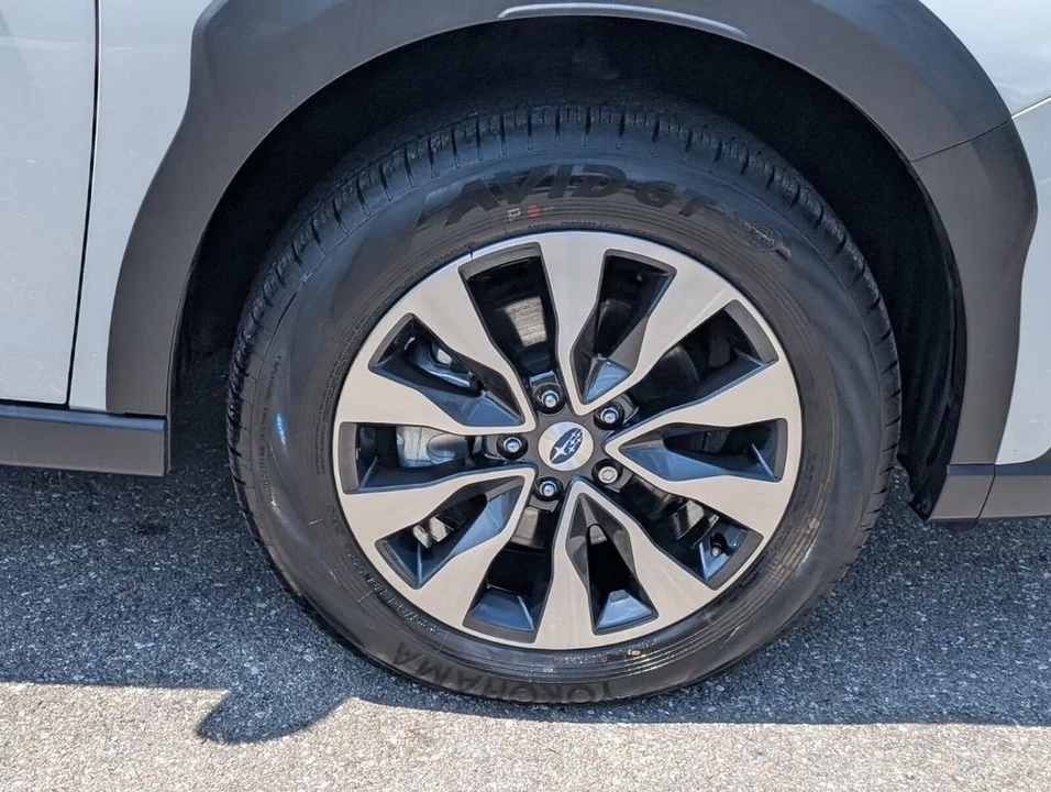 2025 Subaru Outback 6th Gen - Image 9 of 21