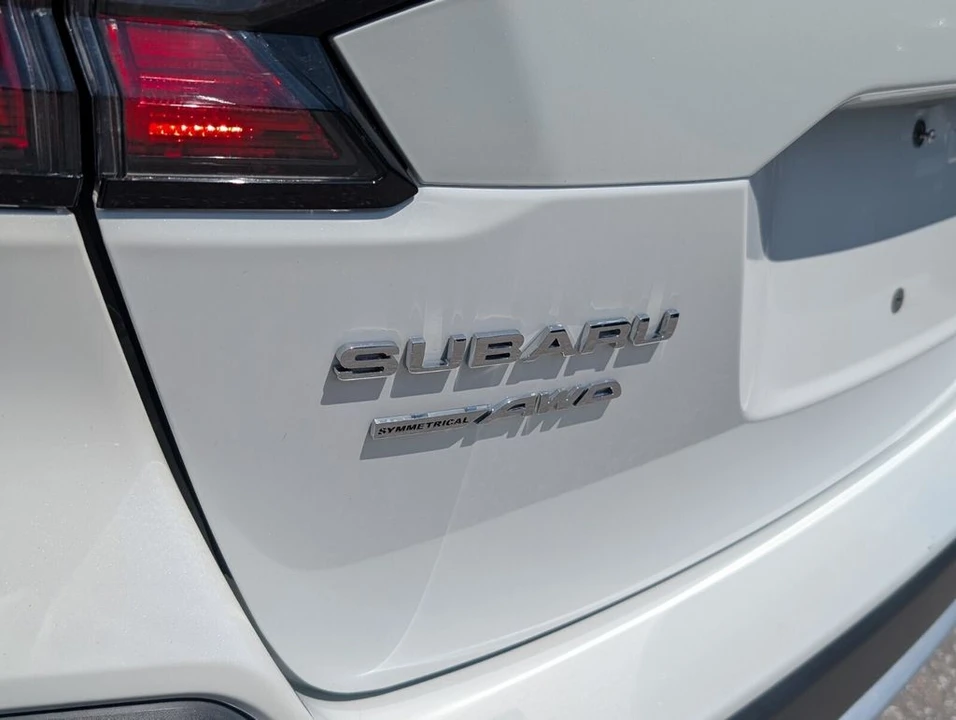 2025 Subaru Outback 6th Gen - Image 14 of 21