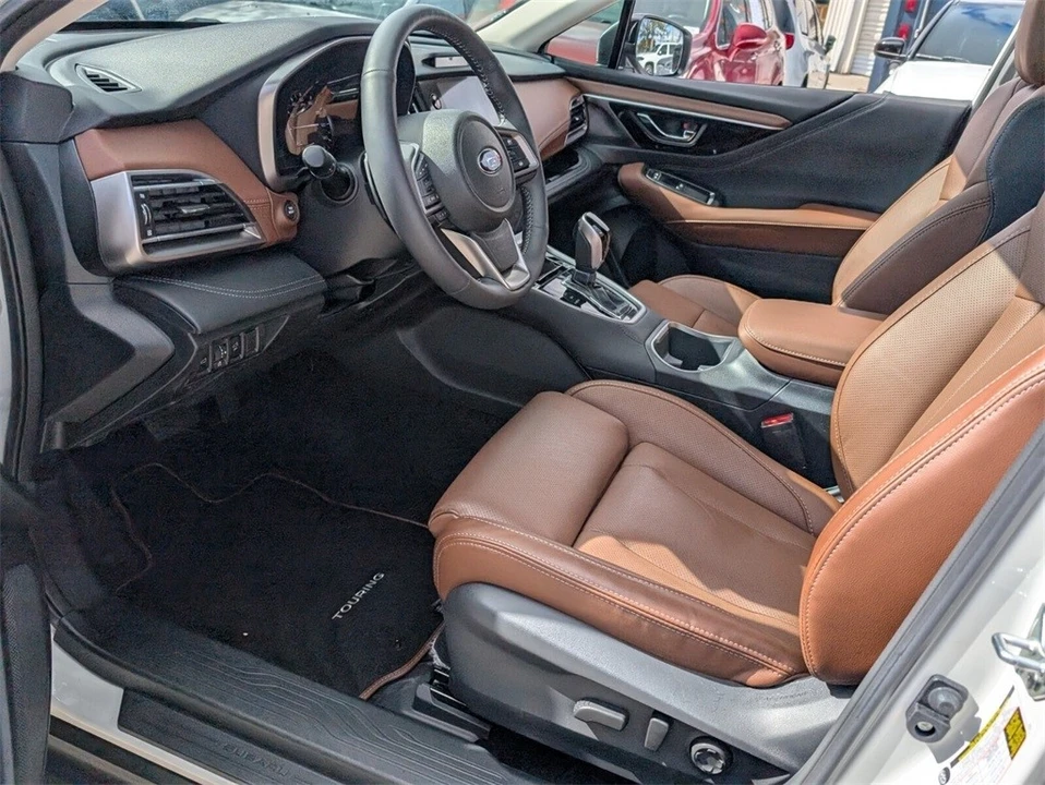 2025 Subaru Outback 6th Gen - Image 11 of 12