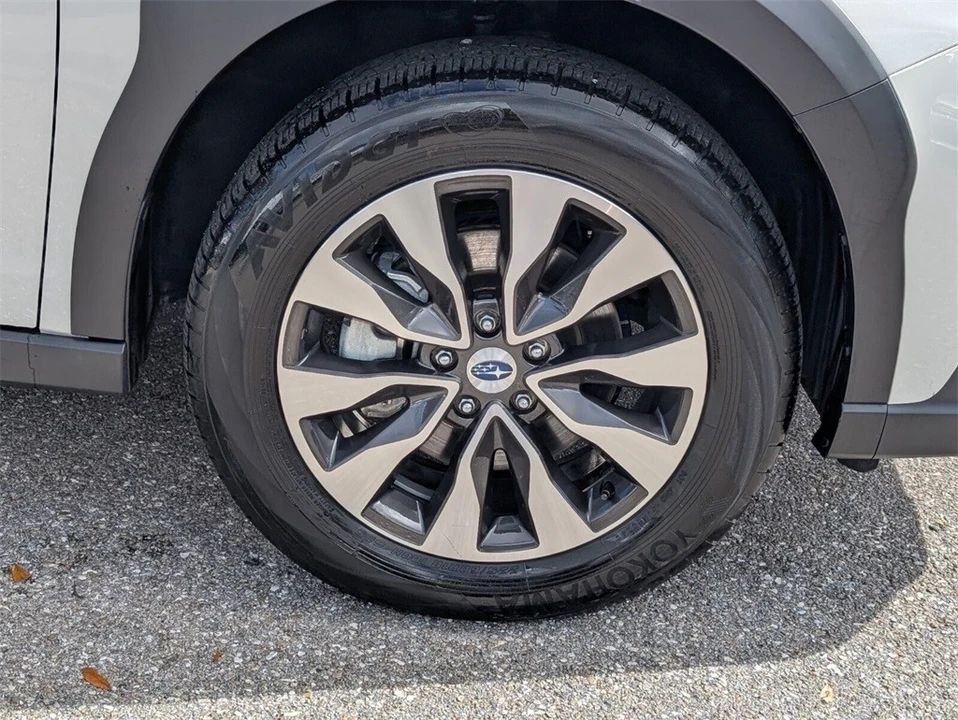 2025 Subaru Outback 6th Gen - Image 9 of 12