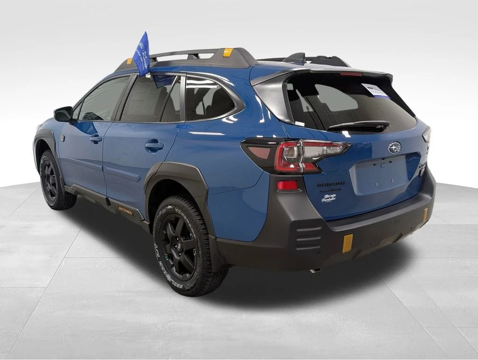 2025 Subaru Outback 6th Gen - Image 9 of 12