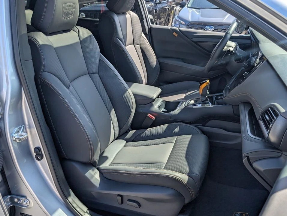 2025 Subaru Outback 6th Gen - Image 19 of 21