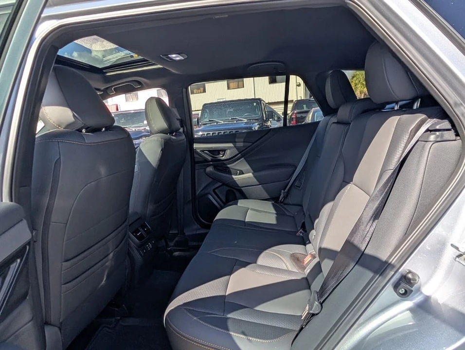 2025 Subaru Outback 6th Gen - Image 12 of 21