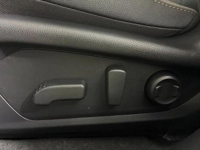 2025 Subaru Crosstrek 3rd Gen - Image 16 of 19