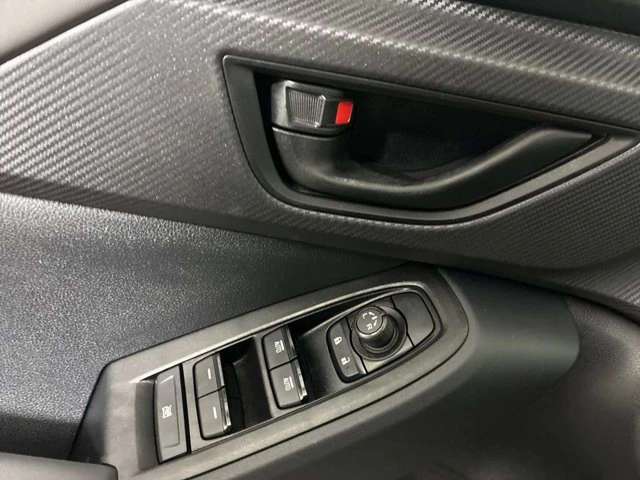 2025 Subaru Crosstrek 3rd Gen - Image 14 of 19