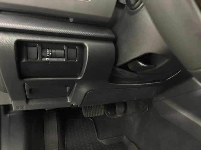 2025 Subaru Crosstrek 3rd Gen - Image 17 of 19