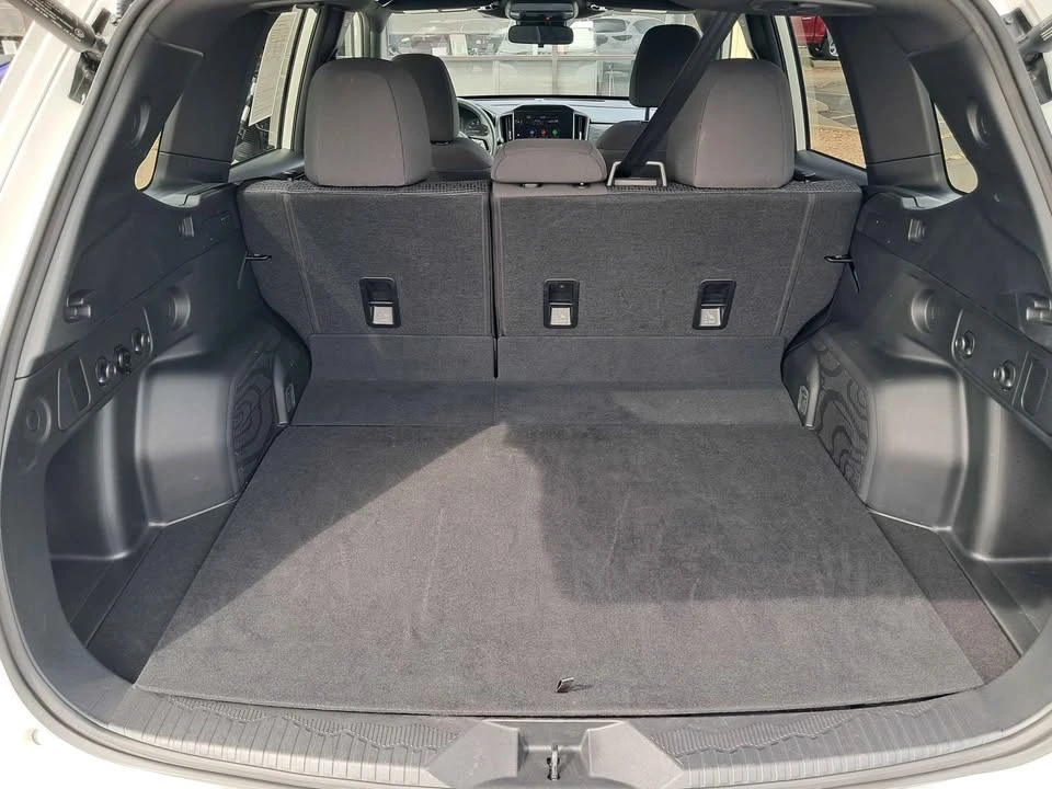 2025 Subaru Forester 6th Gen - Image 10 of 10