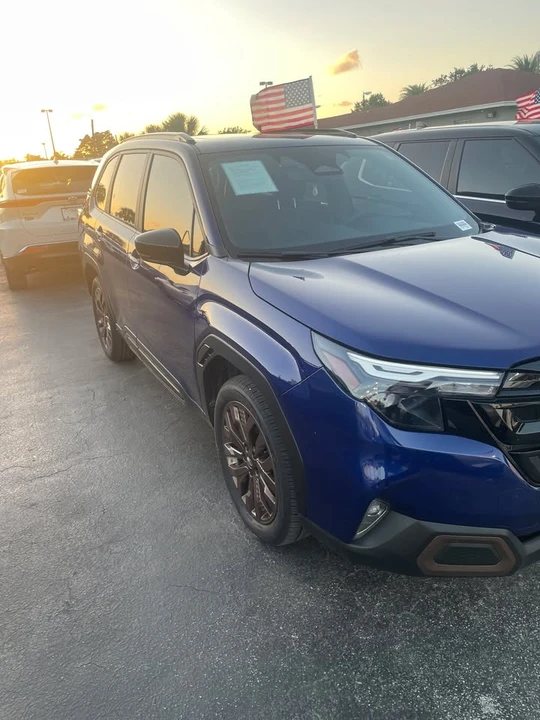 2025 Subaru Forester 6th Gen - Image 2 of 7