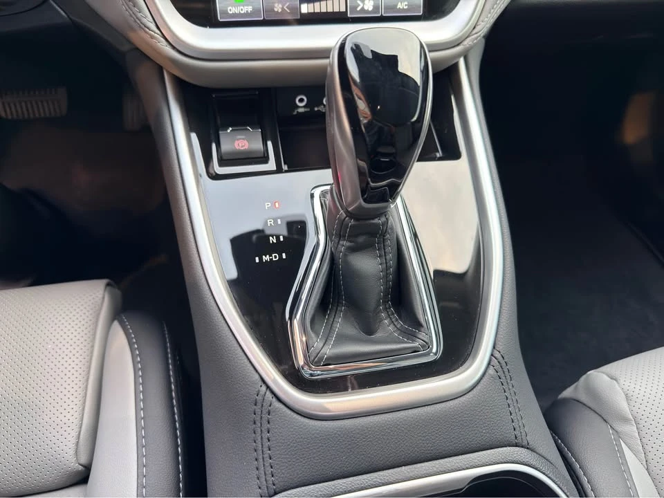 2025 Subaru Outback 6th Gen - Image 7 of 19