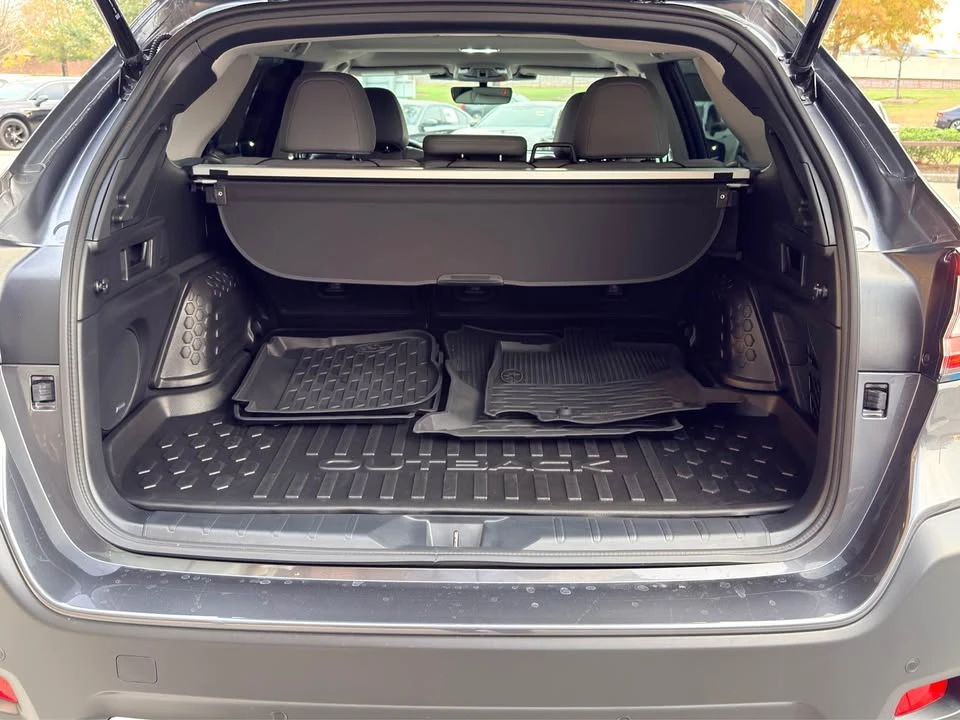2025 Subaru Outback 6th Gen - Image 16 of 19