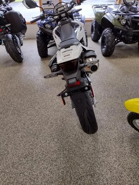 2025 Suzuki Motorcycles - Image 2 of 6