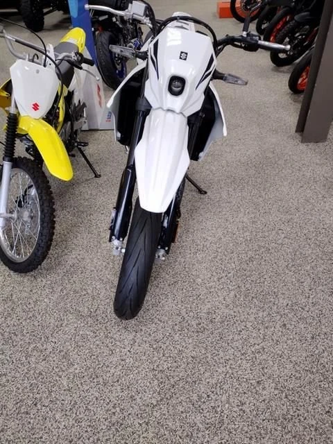 2025 Suzuki Motorcycles - Image 6 of 6