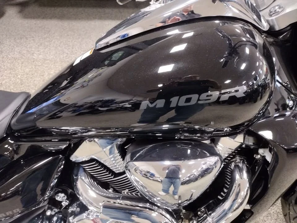 2025 Suzuki Boulevard - Image 2 of 8
