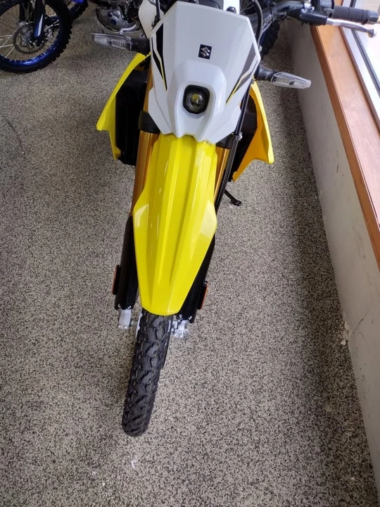 2025 Suzuki Motorcycles - Image 2 of 6