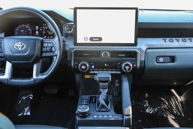 2025 Toyota 4Runner 6th Gen - Image 13 of 21
