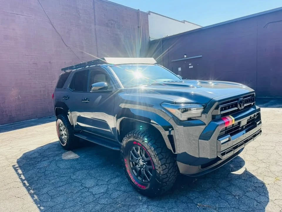 2025 Toyota 4Runner 6th Gen - Image 4 of 11