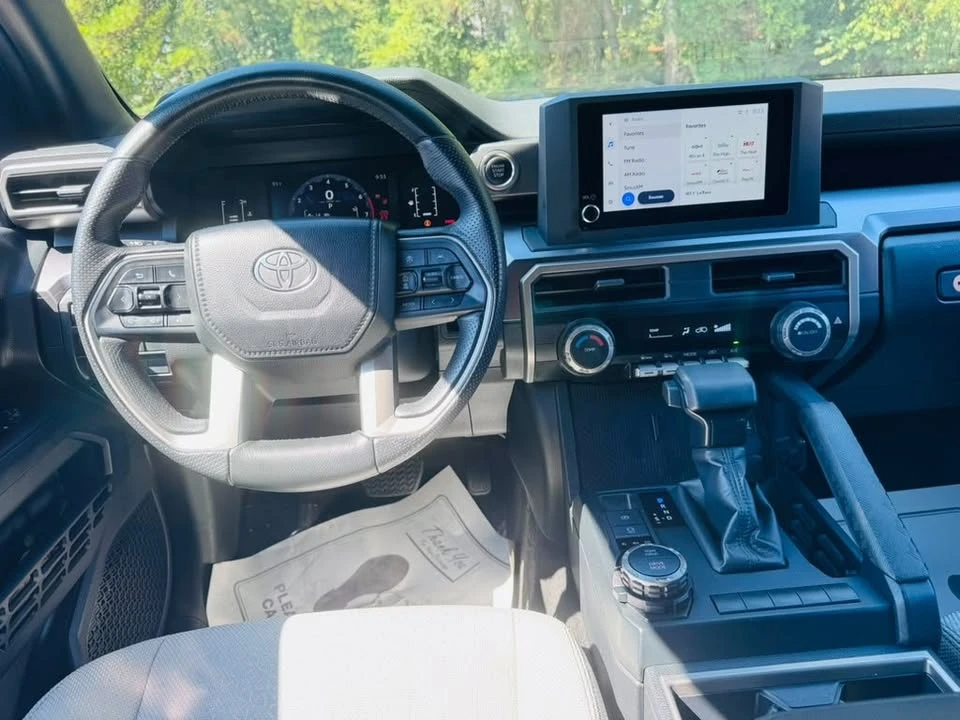 2025 Toyota 4Runner 6th Gen - Image 10 of 11