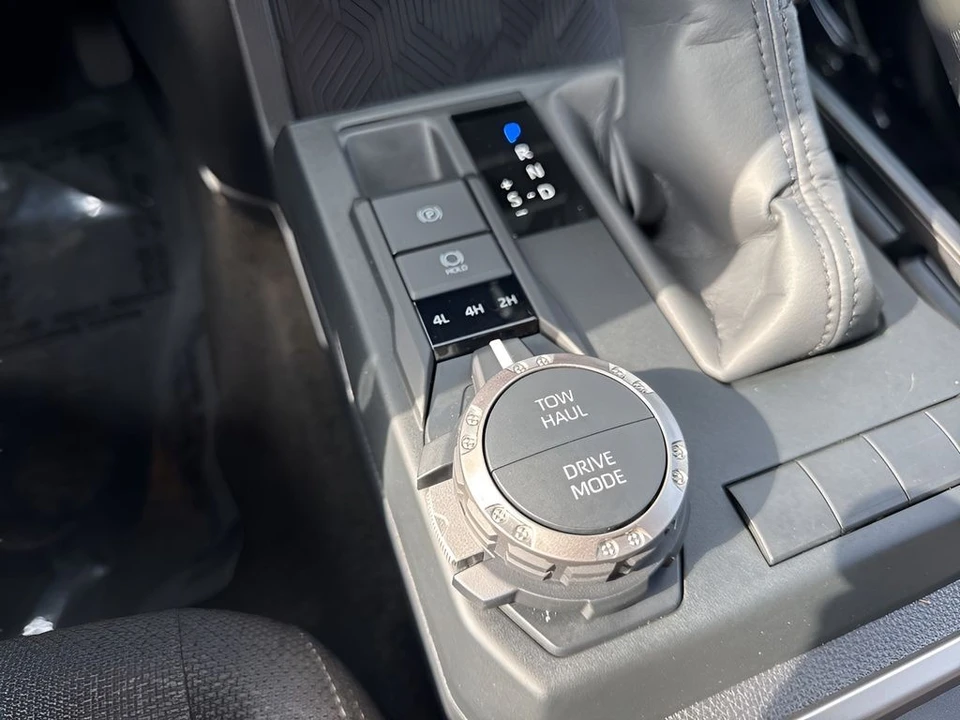 2025 Toyota 4Runner 6th Gen - Image 21 of 21