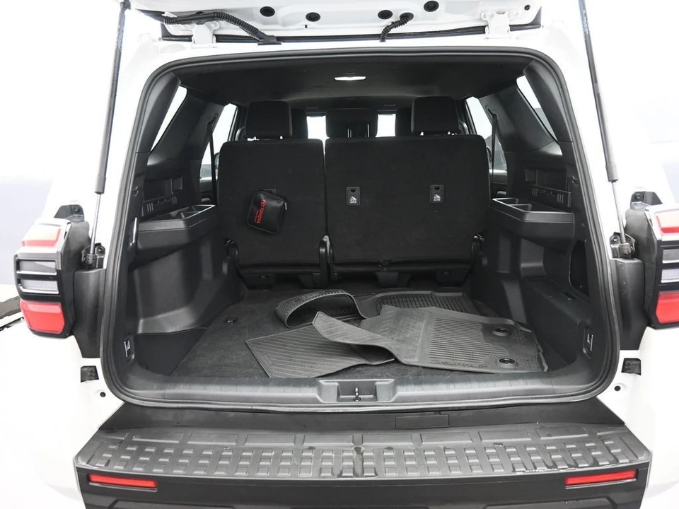 2025 Toyota 4Runner 6th Gen - Image 21 of 21