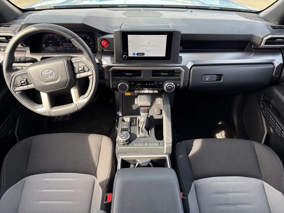 2025 Toyota 4Runner 6th Gen - Image 12 of 21