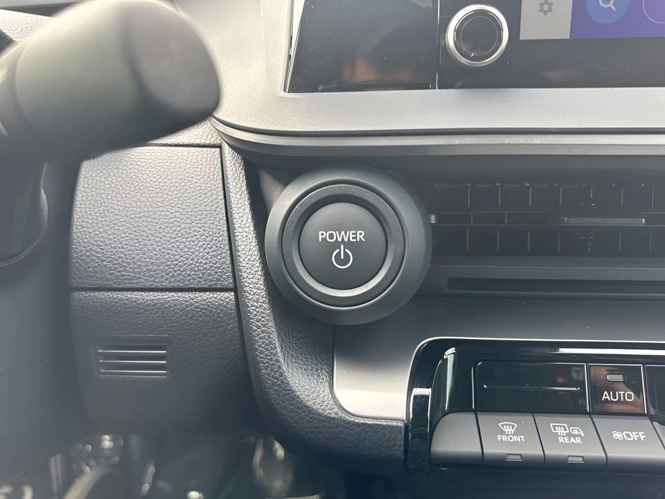 2025 Toyota Prius 5th Gen - Image 21 of 21