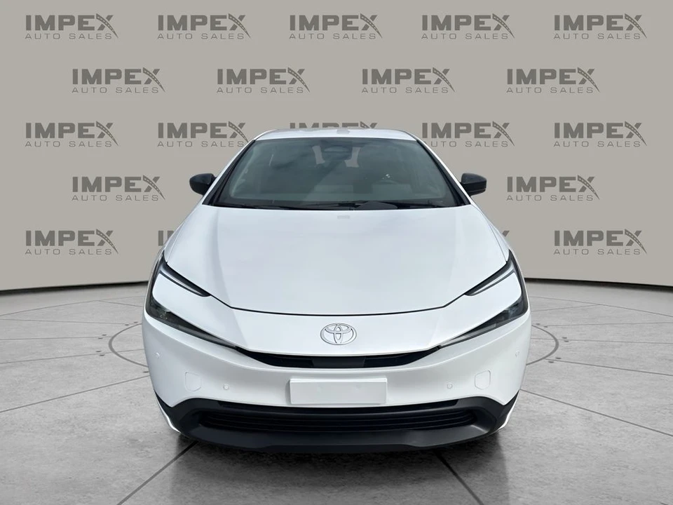 2025 Toyota Prius 5th Gen - Image 8 of 21