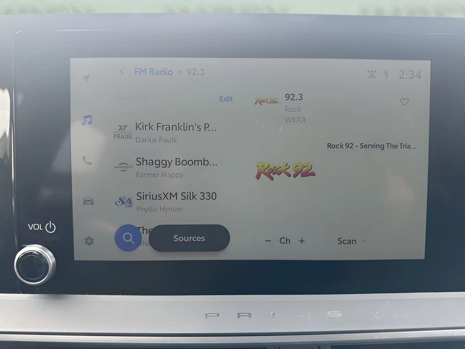 2025 Toyota Prius 5th Gen - Image 18 of 21