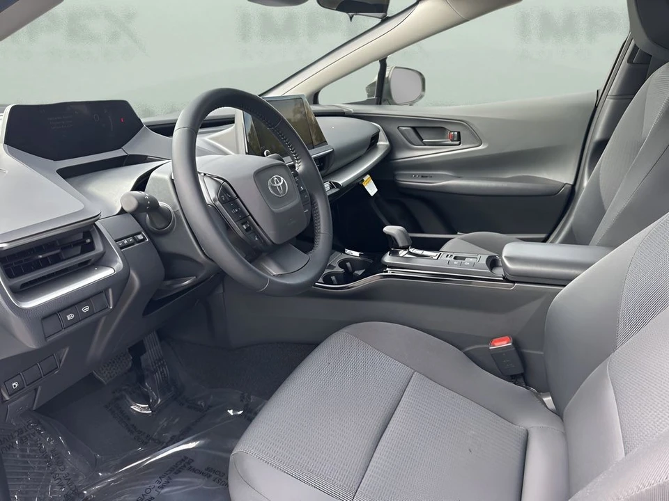 2025 Toyota Prius 5th Gen - Image 9 of 21