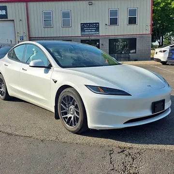 2025 Tesla Model 3 Long Range AWD
