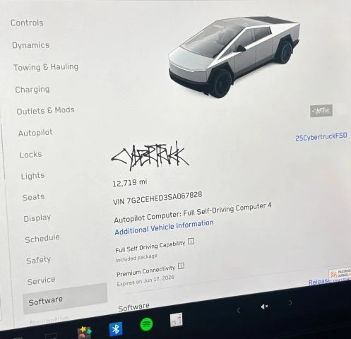 2025 Tesla Cybertruck - Image 11 of 15