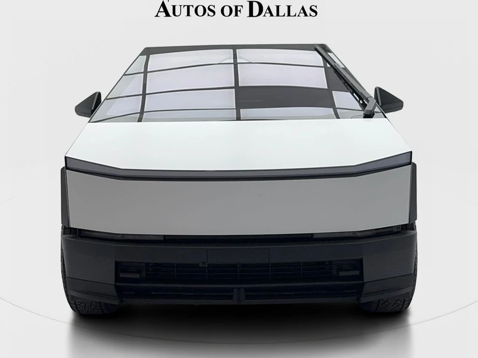 2025 Tesla Cybertruck - Image 3 of 21