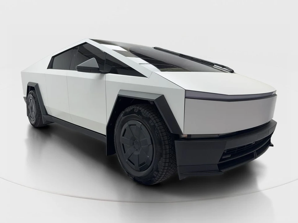 2025 Tesla Cybertruck - Image 5 of 21