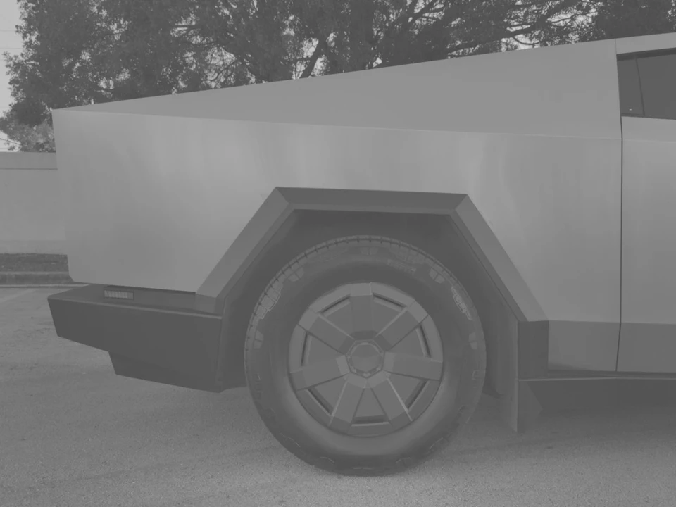 2025 Tesla Cybertruck - Image 14 of 21