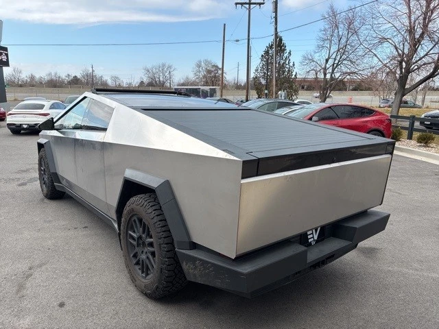 2025 Tesla Cybertruck - Image 5 of 21