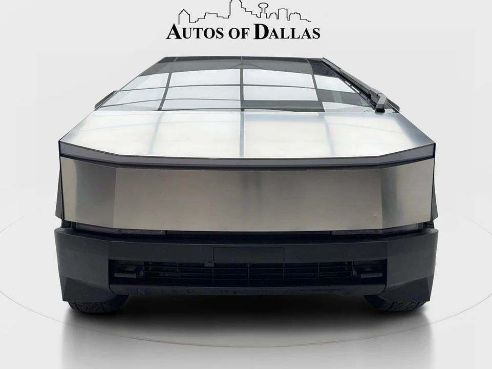 2025 Tesla Cybertruck - Image 3 of 31