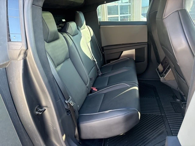 2025 Tesla Cybertruck - Image 20 of 21